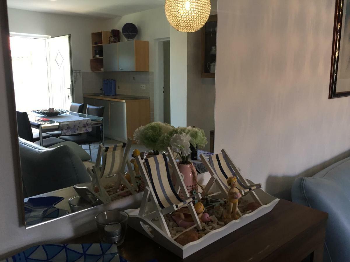 Apartment Vila Lina Vir Exterior foto